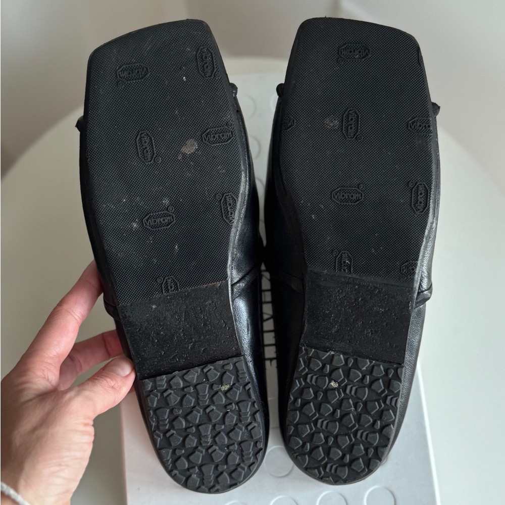 Khaite Stagg Leather Flats - Picture 7 of 7